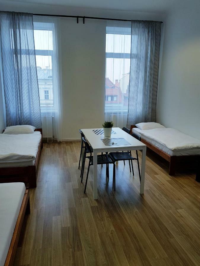 Sleep Time Hostel Bielsko-Biała Esterno foto